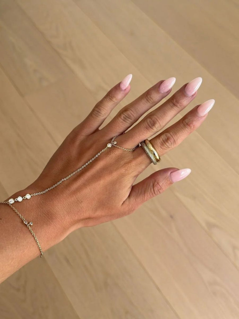 CHAINE DE MAIN ISA - ZEYNE STUDIO